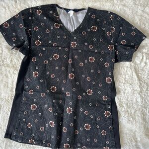 Stretchy floral scrub top